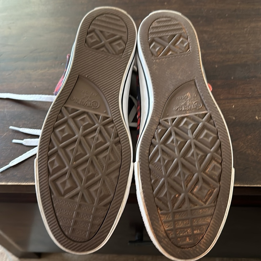 Converse Hightops - image 6